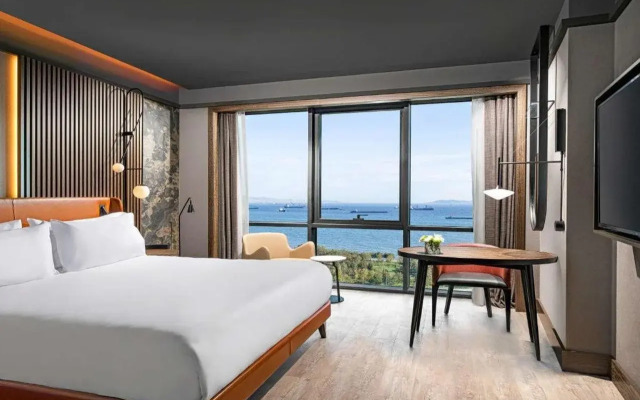 Mövenpick Hotel Istanbul Marmara Sea
