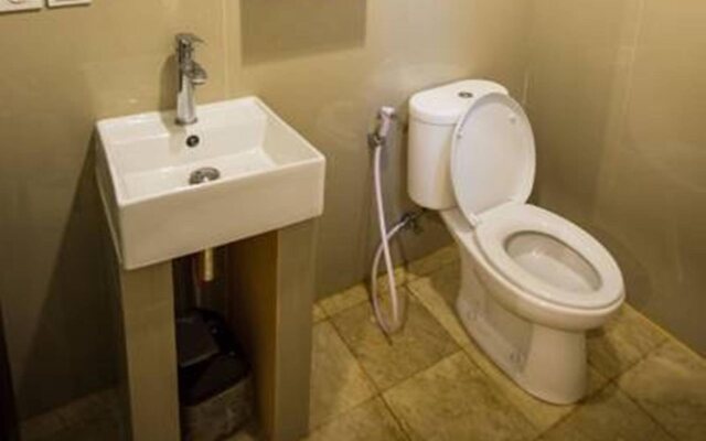 Candra Guest House