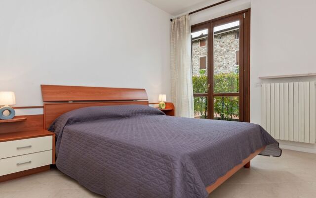 Bright Holiday Home in Lazise Italy With Swimming Pool