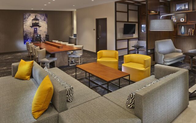 Hyatt Place Warwick / Providence Airport