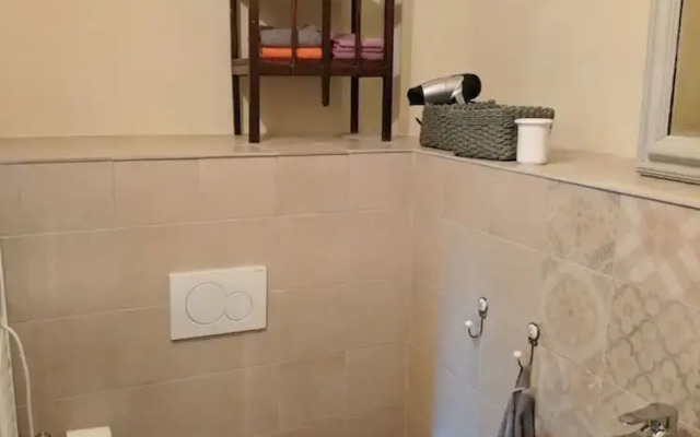 Room in Holiday House - Double Room With Services