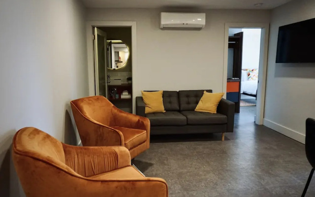 Morel Executive Suites