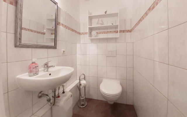 Amazing Apartment in Binz With 2 Bedrooms