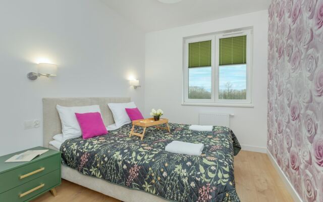 Two-bedroom Accepting Pets by Renters