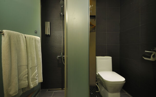 Forward Suites II