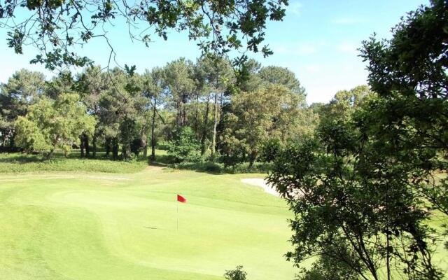 Bright 50 M for 6 with Balcony And Garden