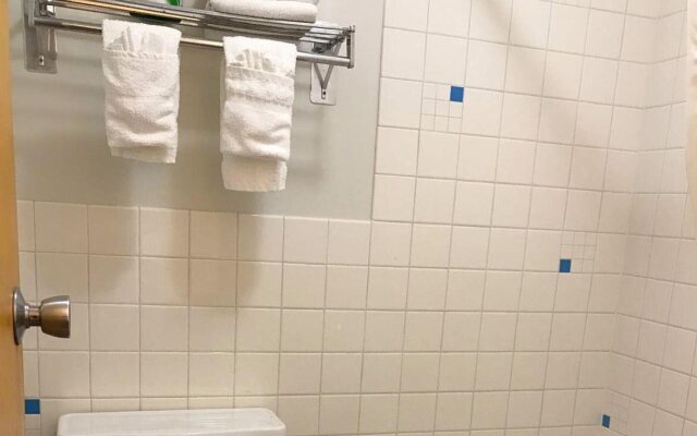 Americas Best Value Inn - Goodland