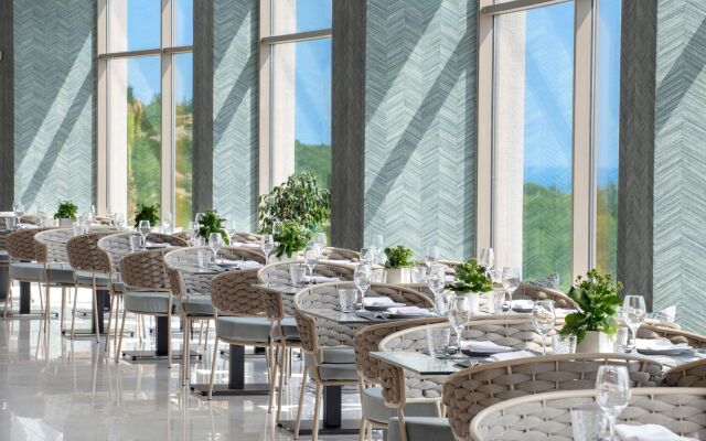 Ajul Luxury Hotel & Spa Resort, a Registry Collection Hotel