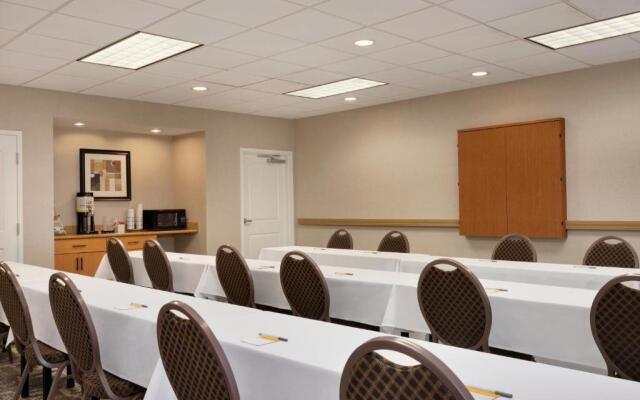 Hampton Inn St. Louis - Columbia