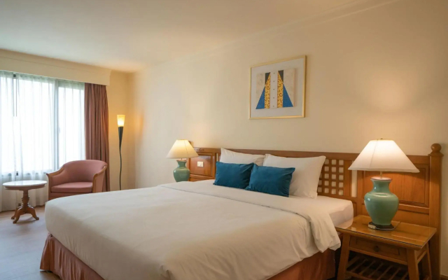 Sinsuvarn Airport Suite