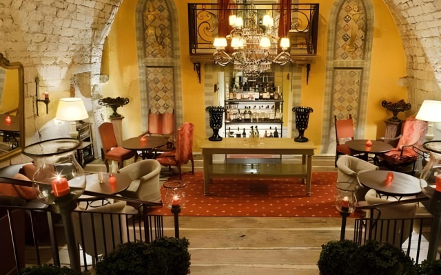 Chateau De Germigney
