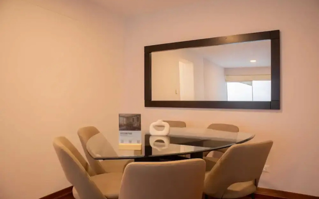 w Charming 3BR Apartment in Miraflores