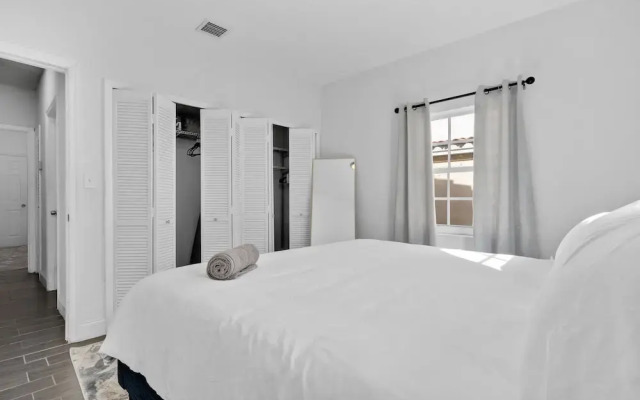 Casa Sofia 4 Bedroom Luxury Home & Pool