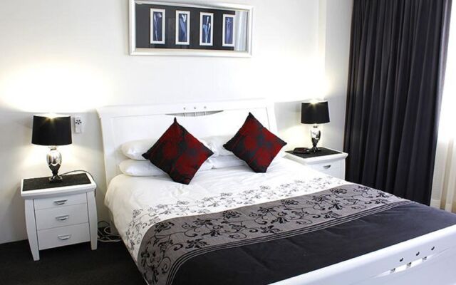 Beaconlea Tower Apartments