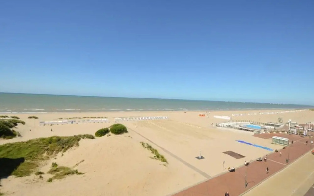Apartment by Belgian Coast With Sun Terrace