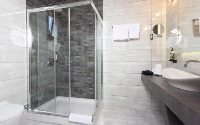 Alia Palace Hotel - Adults Only