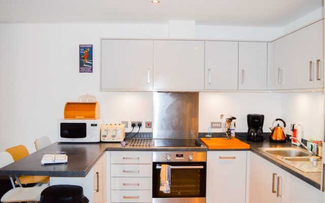 Spacious 2 Bedroom Home