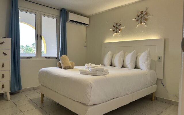 Merakii Seaview Escape Curacao