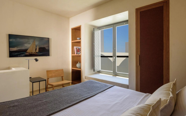 Alleys All-Suite Hotel & Spa