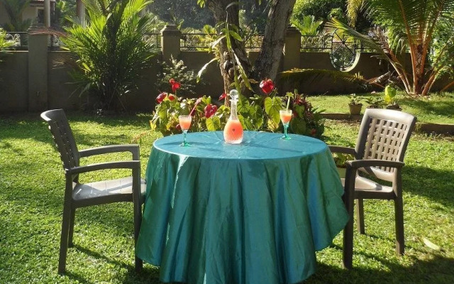 Srinik Guest House