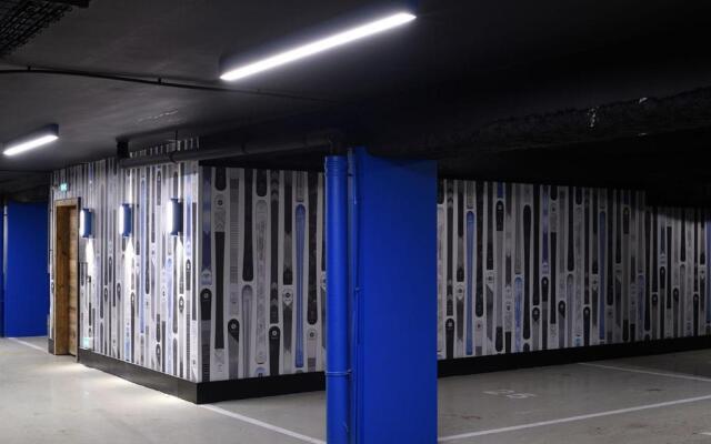 Appartement Méribel, 9 pièces, 14 personnes - FR-1-613-8