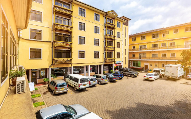 New Safari Hotel