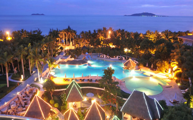 Days Hotel And Suites Resort