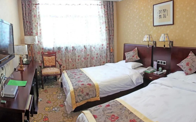 Financial Hotel