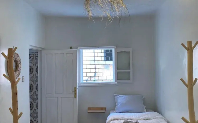 Titryte Surf House