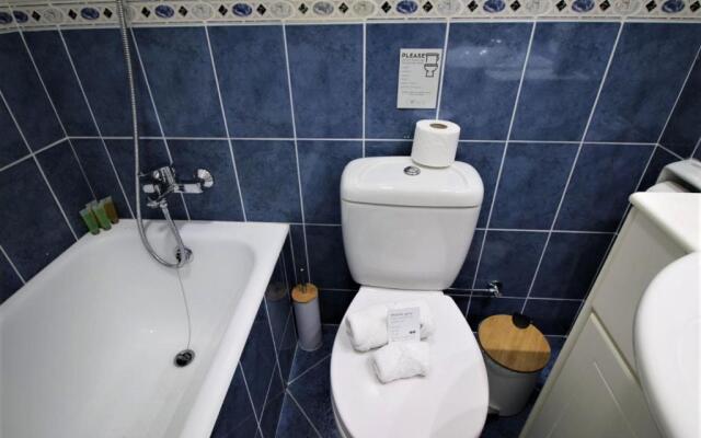 COSea Living: Seaside 2 Bedroom Flat Kings Palace 209