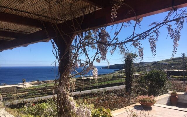 La Terrazza sul Mare