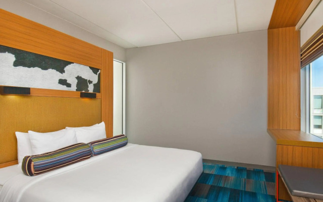 Aloft Bolingbrook