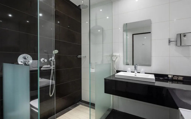 Van der Valk Hotel Duiven near Arnhem A12