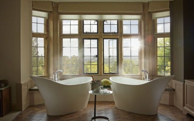 Foxhill Manor
