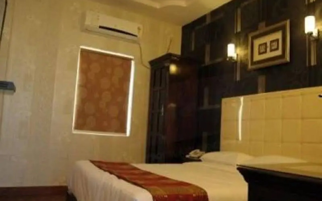 Hotel Executive Inn