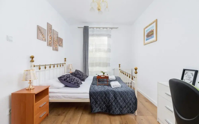 Kraków Apartment Białoruska by Renters