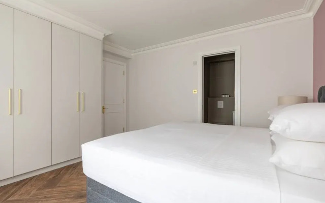 Westbourne Park Road Xviii by Onefinestay