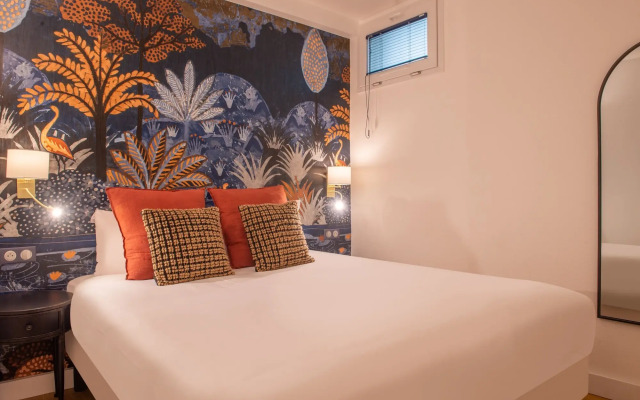 Pacific Hotel