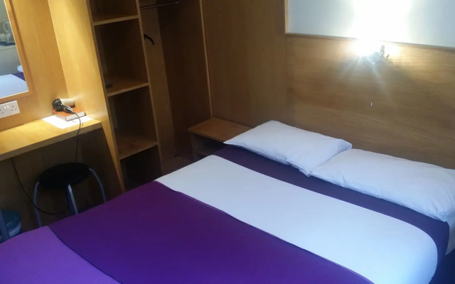Arriva Hotel
