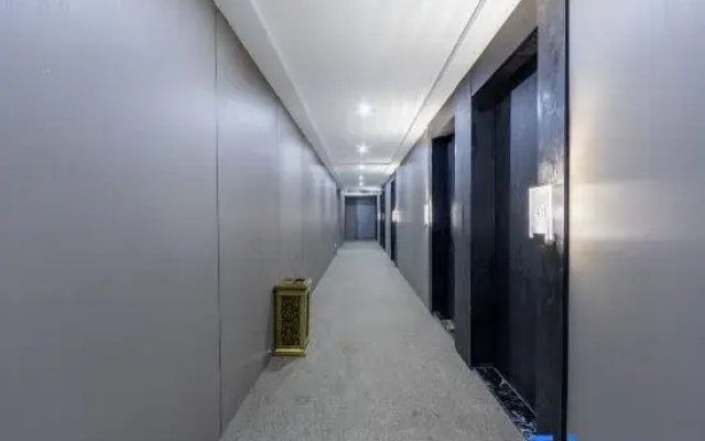 Wangke E-Sports Hotel (Jiefangbei Cloud Eye)