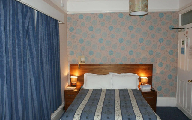 Kirkdale Hotel
