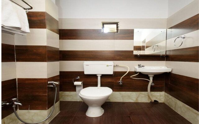 Raj Guest House