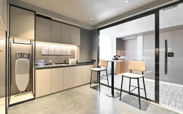 Atour Hotel Tongwen College, Beitan West Road, Jiexiu