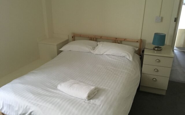 Harbour Lets - New Road Apartment - Porthcawl