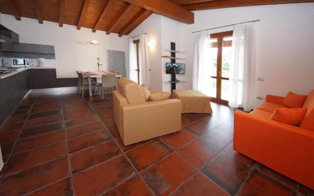 Les Maisons - Ruculì Hospitality