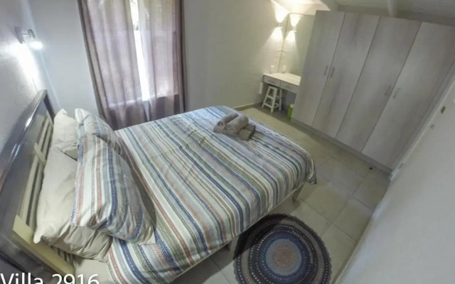 San Lameer Villa Rentals  2609