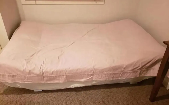 1 Beds including 1 Sofa Bed Studio