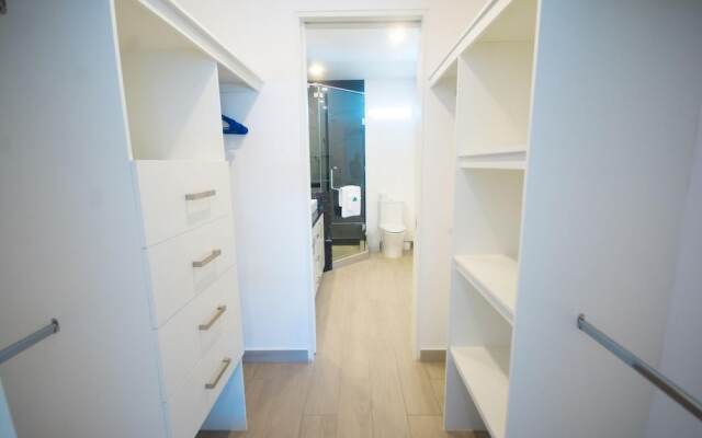 Real View Towers E703 by Casago