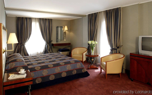 Piraeus Theoxenia Hotel