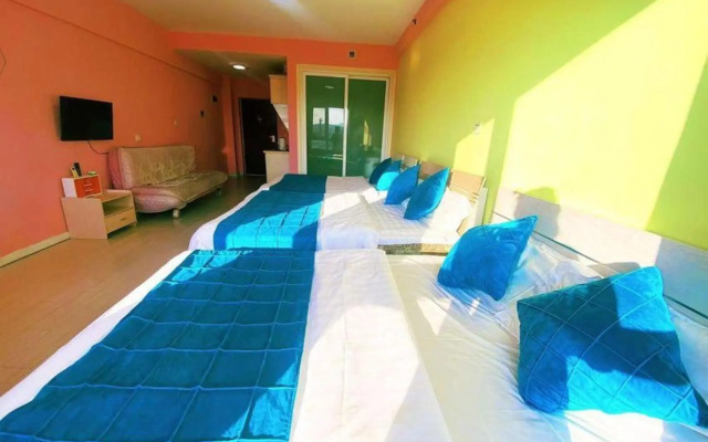 Jinhai Fengqing Holiday Hostel